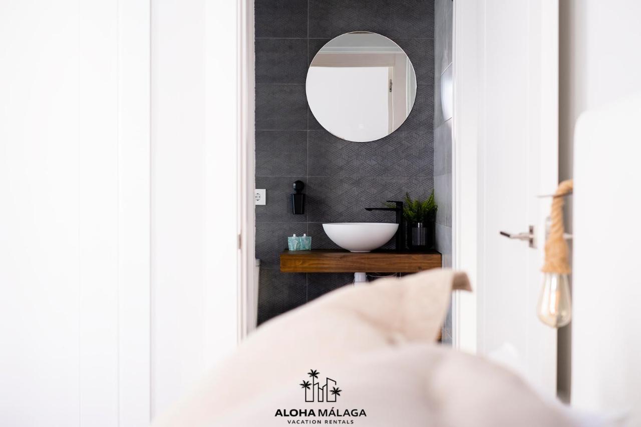 Luxury Duplex With Pool And Padel Court In Town Leilighet Málaga Eksteriør bilde