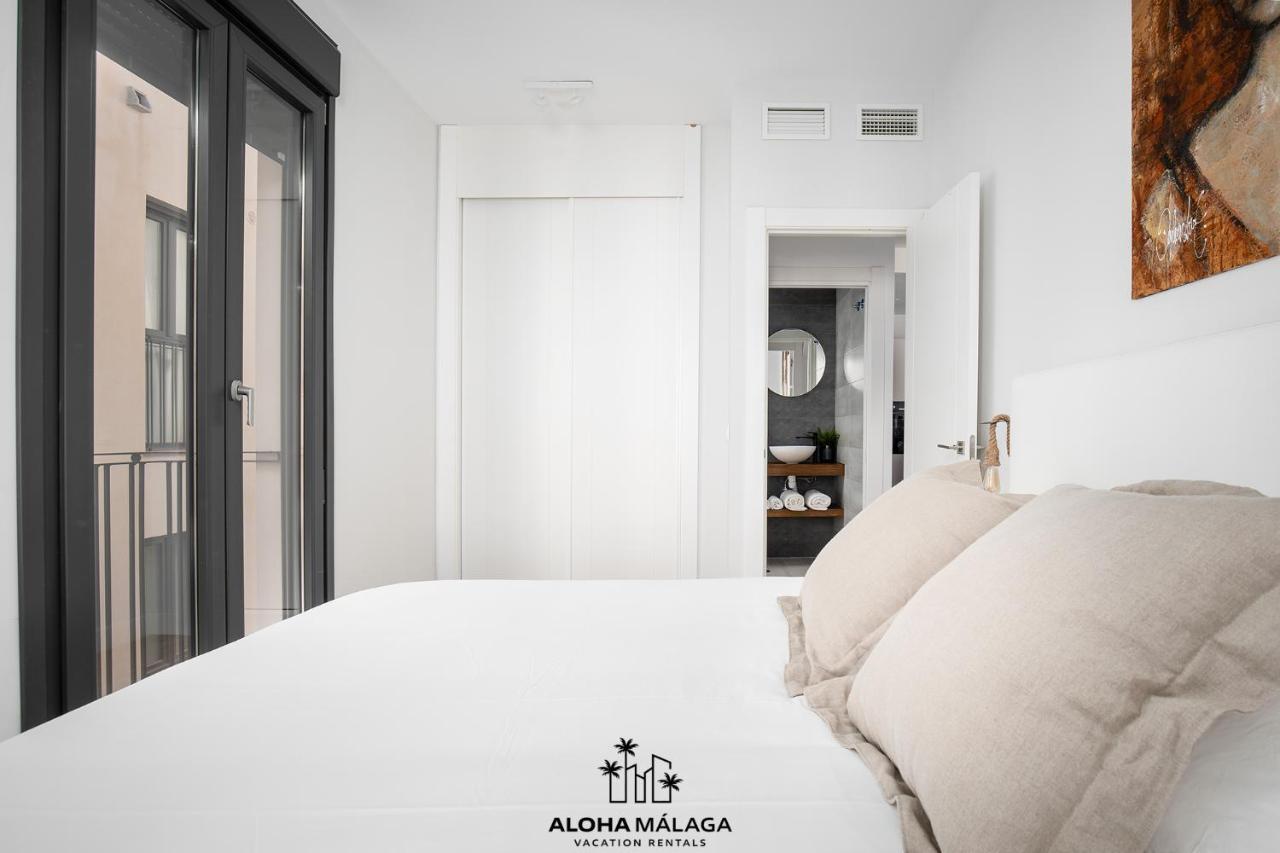Luxury Duplex With Pool And Padel Court In Town Leilighet Málaga Eksteriør bilde