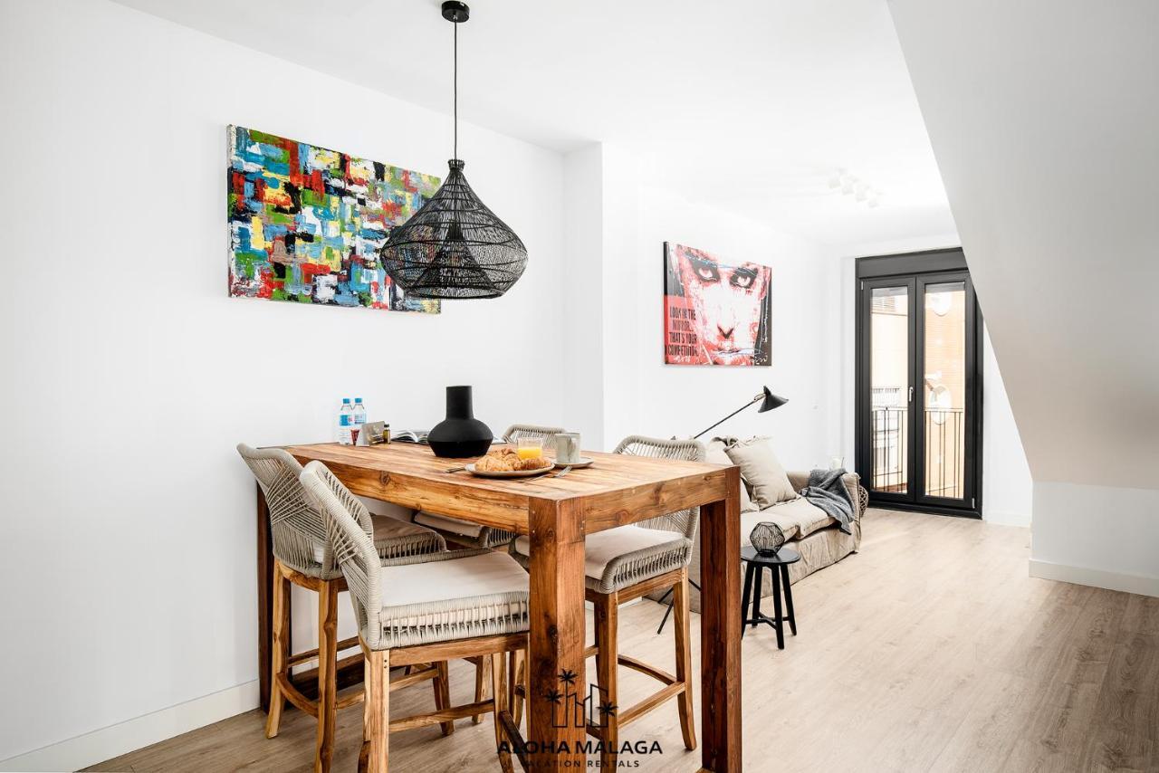 Luxury Duplex With Pool And Padel Court In Town Leilighet Málaga Eksteriør bilde
