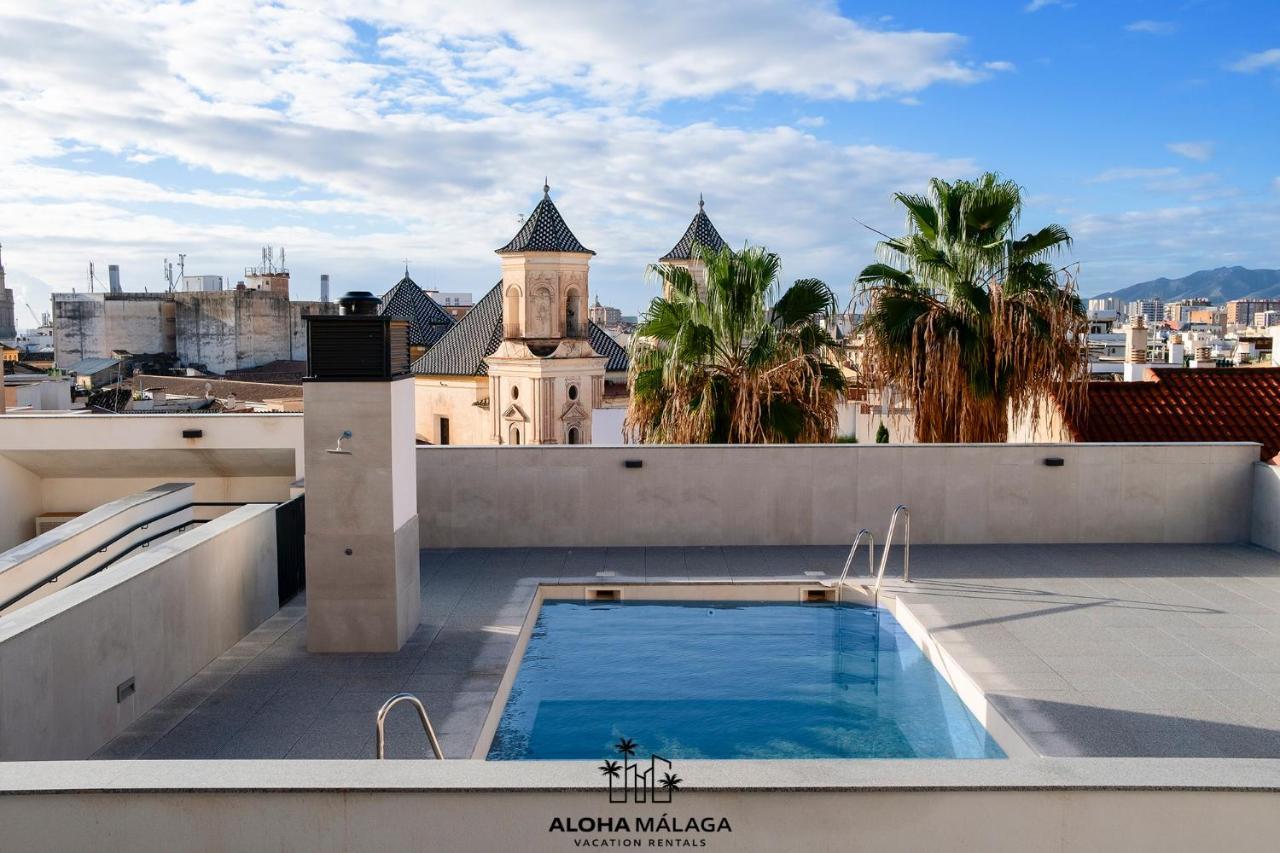 Luxury Duplex With Pool And Padel Court In Town Leilighet Málaga Eksteriør bilde