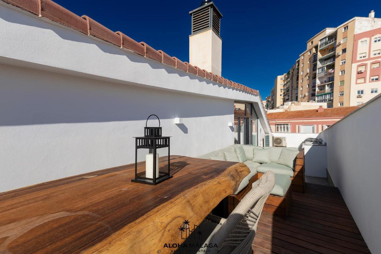 Luxury Duplex With Pool And Padel Court In Town Leilighet Málaga Eksteriør bilde