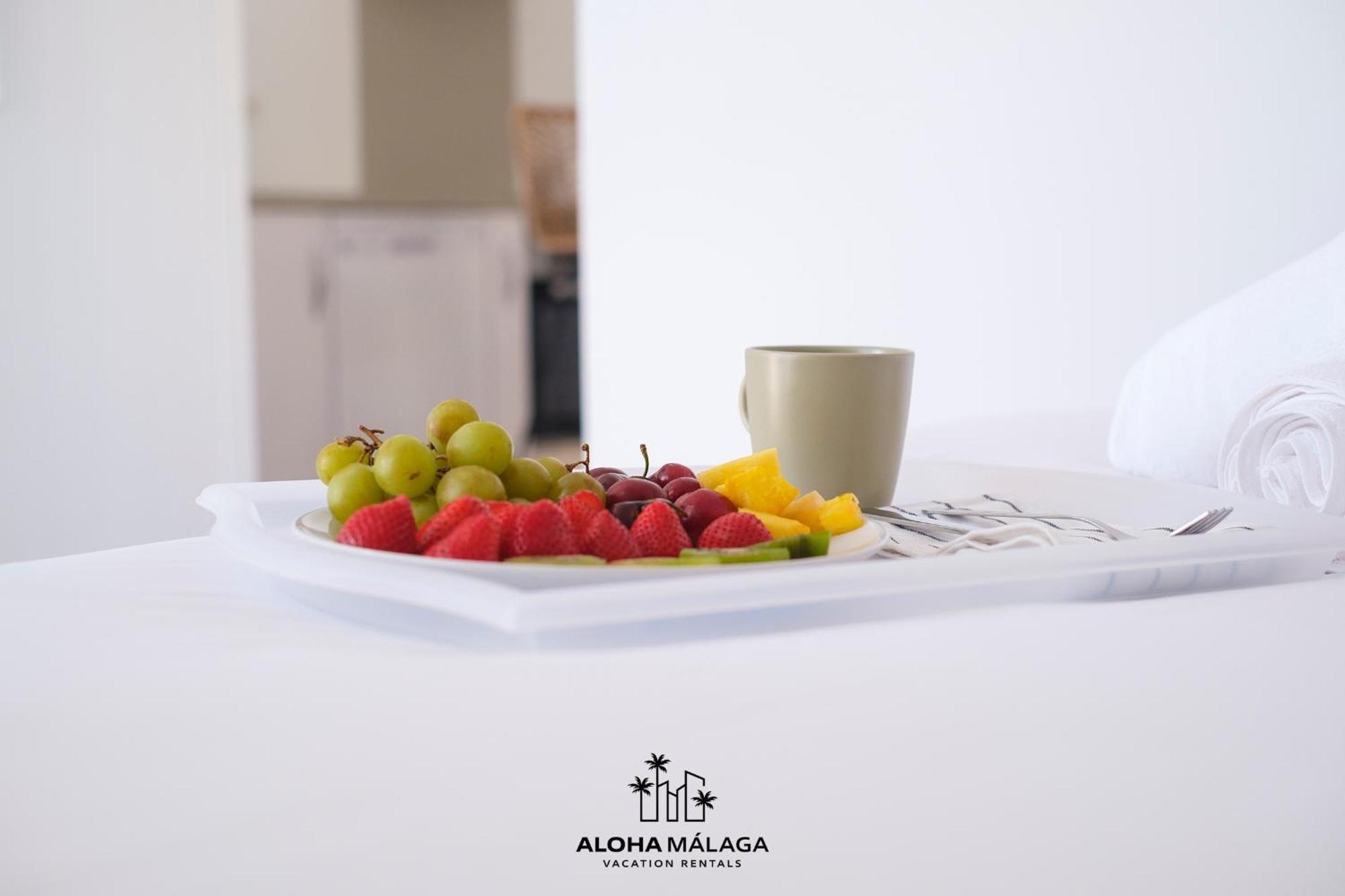 Luxury Duplex With Pool And Padel Court In Town Leilighet Málaga Eksteriør bilde